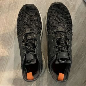 Adidas Mens Ultraboost - EUC